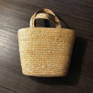 Straw bag